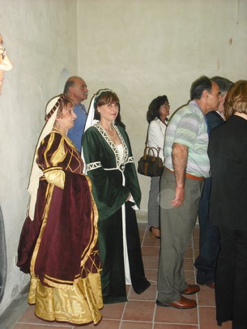 dameingitopellesaledelcastello.jpg